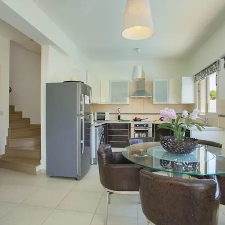 “villa With Beautiful Private Pool” 59 Protaras