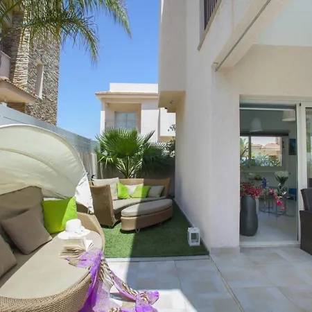 “villa With Beautiful Private Pool” 59 Willa