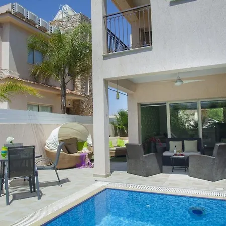 “villa With Beautiful Private Pool” 59 * Πρωταράς