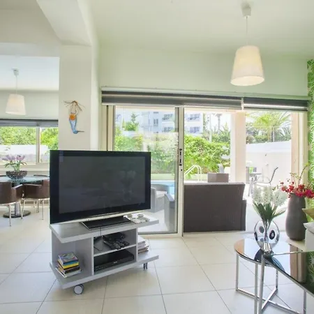 “villa With Beautiful Private Pool” 59 Βίλα *