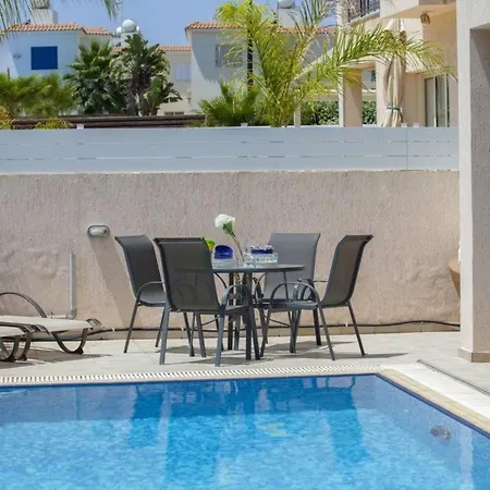 “villa With Beautiful Private Pool” 59 * Πρωταράς
